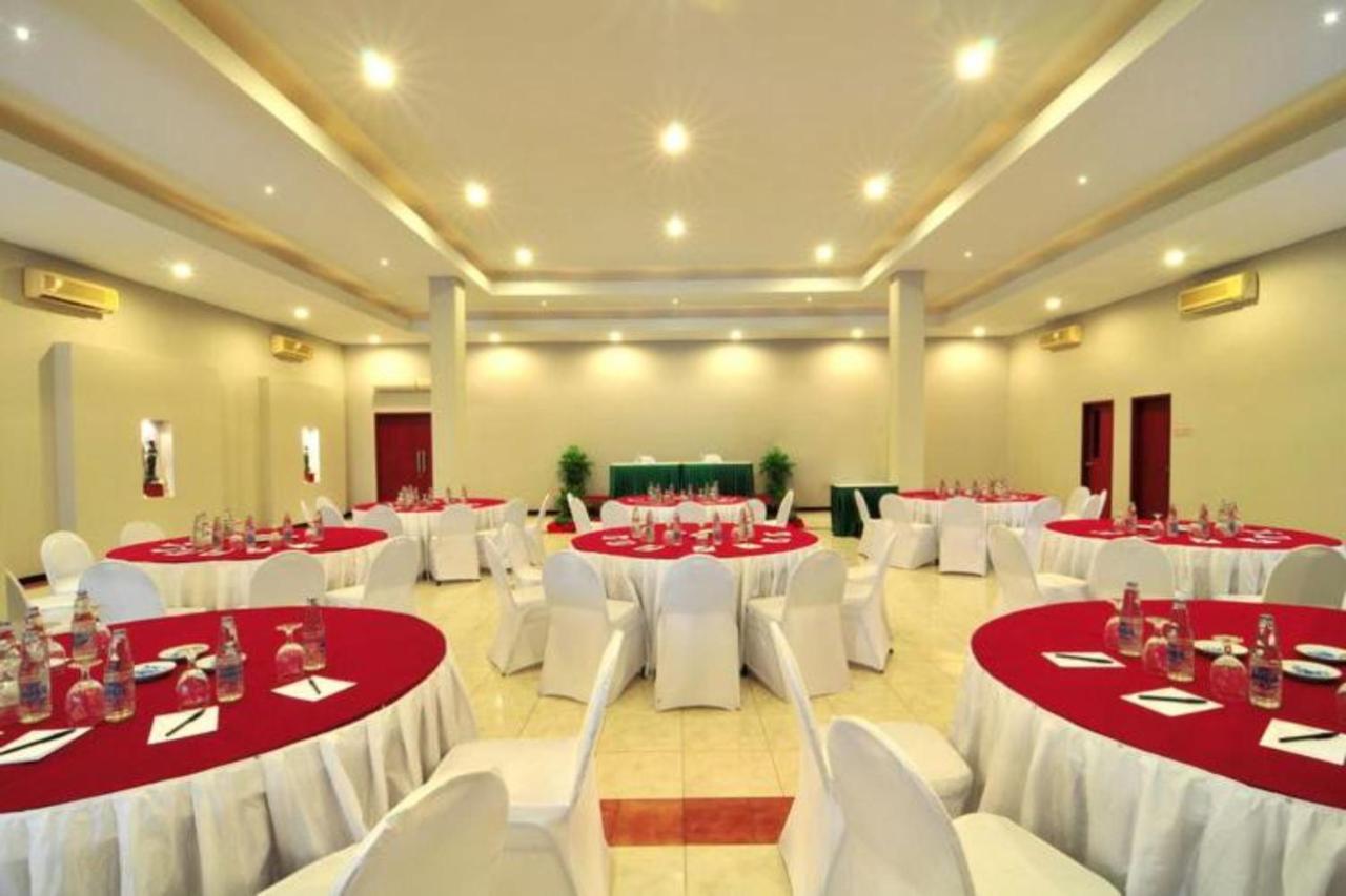 The Yani Hotel Bali Pesanggaran Екстериор снимка