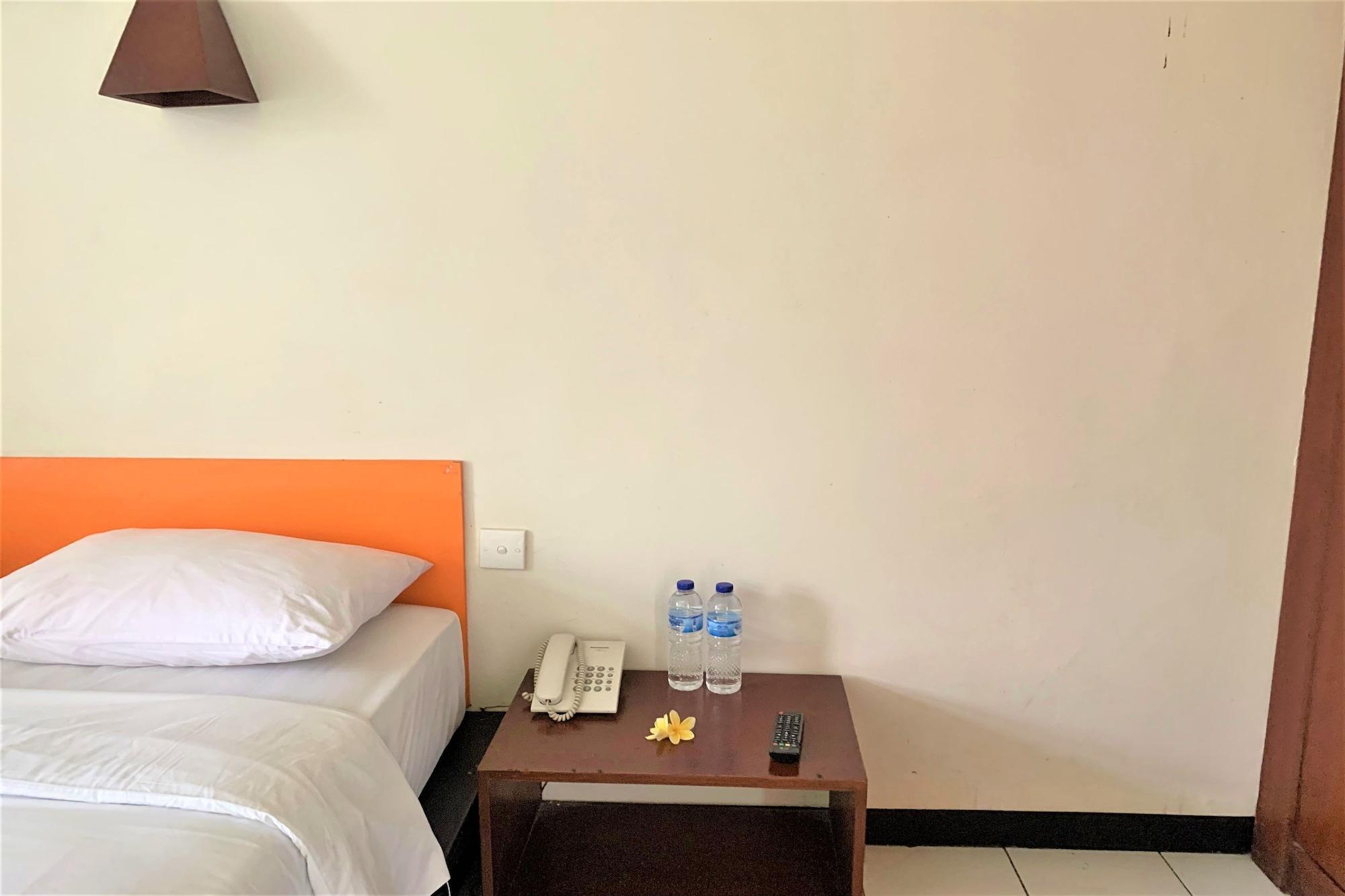The Yani Hotel Bali Pesanggaran Екстериор снимка