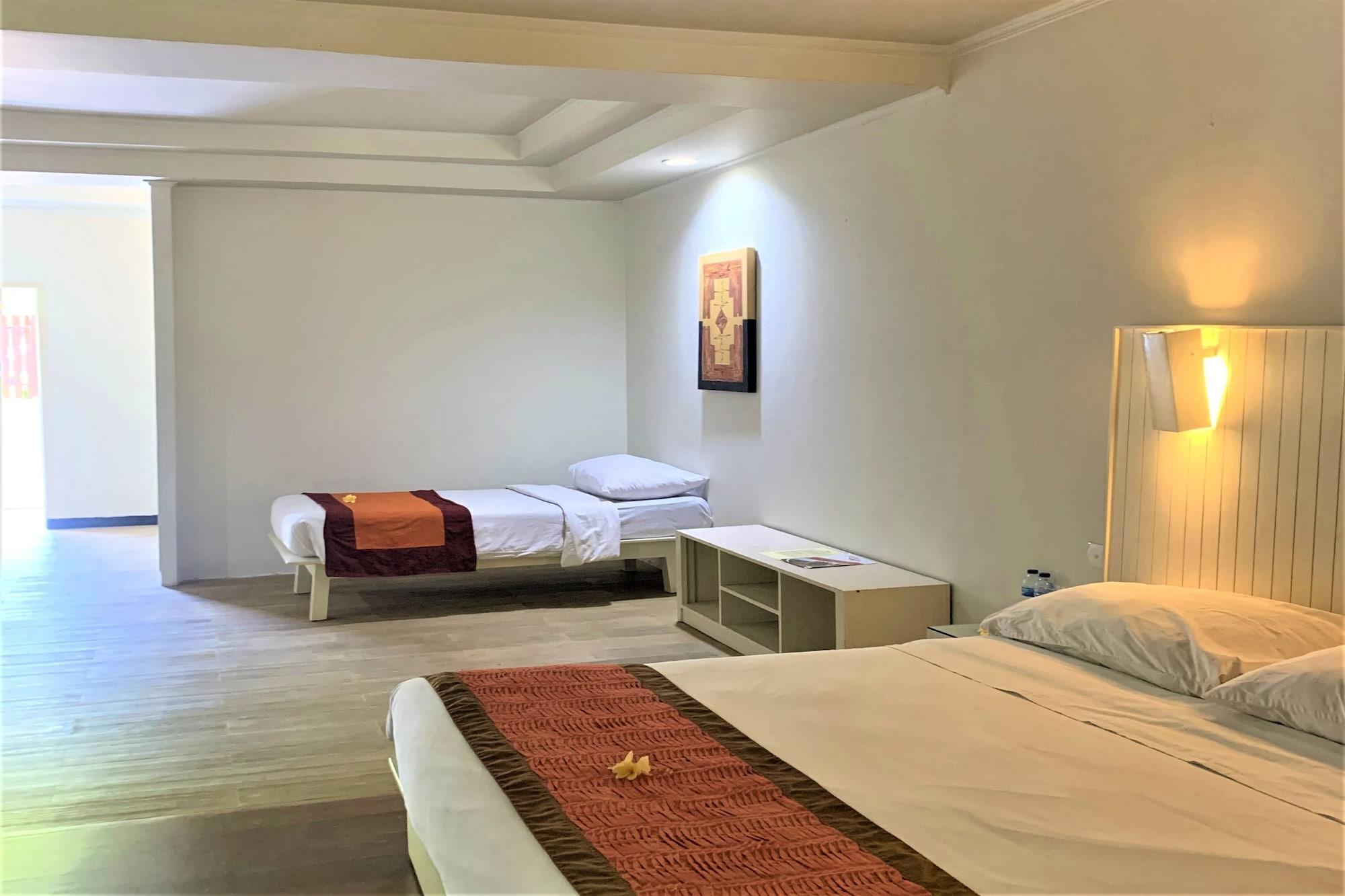 The Yani Hotel Bali Pesanggaran Екстериор снимка