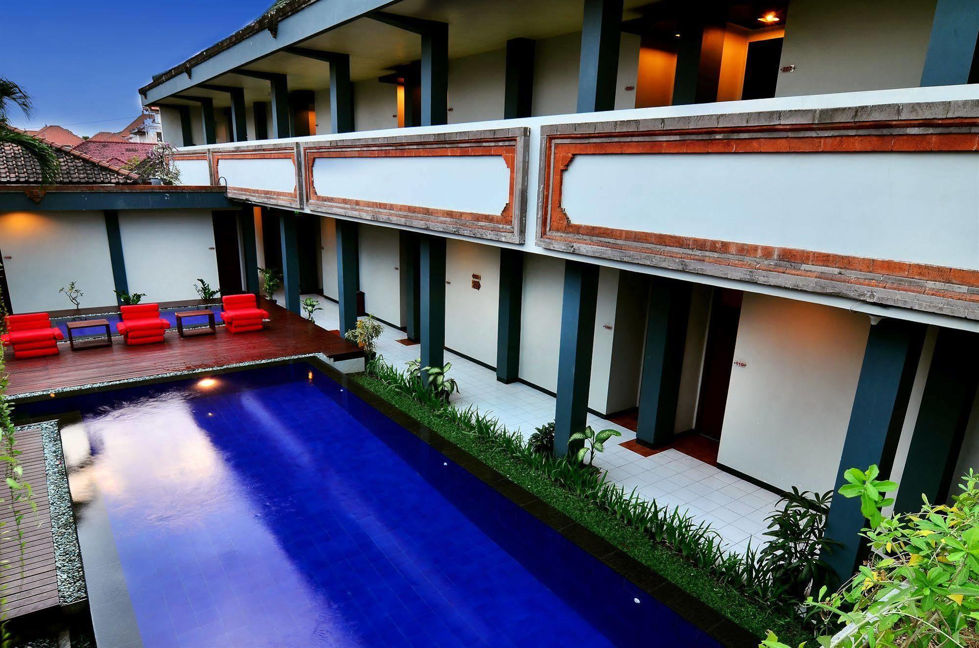 The Yani Hotel Bali Pesanggaran Екстериор снимка